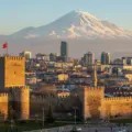 Kayseri Gezilecek Yerler: Anadolu’nun Kalbi’nde Keşfedilecek Hazineler
